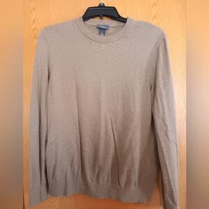 Men's size large,  H&M tan sweater